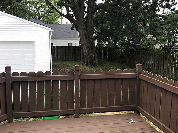 4th image of 21470 Ball Ave