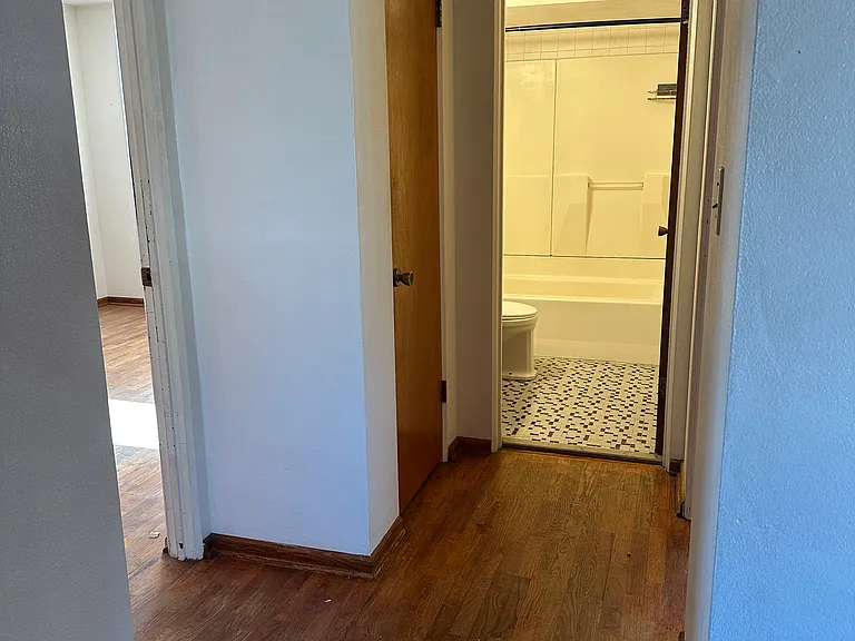 417 Lake St #F — Photo 4