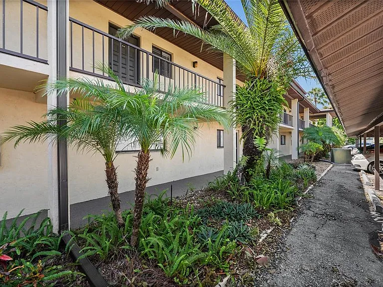 3700 Beneva Rd #0 — Photo 24
