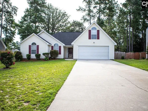 33 Oak Lake Ct, Blythewood, SC 29016
