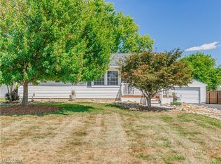 1553 Hagey Dr, Barberton, OH