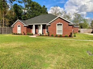 1005 Wakefield Dr E, Mobile, AL 36695