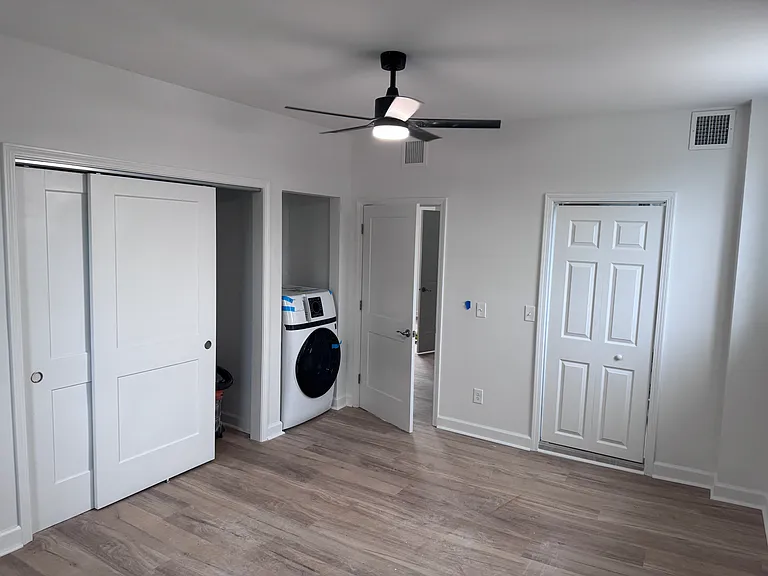 300 W Pike St #1 — Photo 4