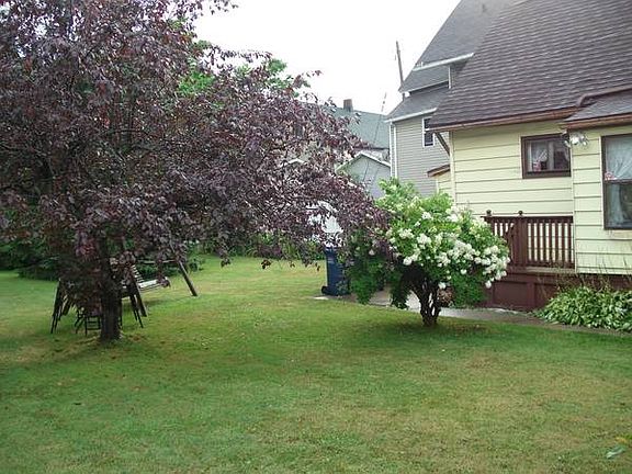 2nd image of 61 Prenatt St