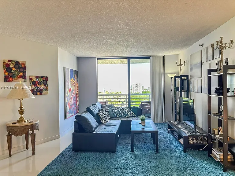 3300 NE 192nd St #10 — Photo 4