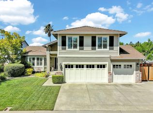 137 Gatehouse Ct, Vacaville, CA 95687