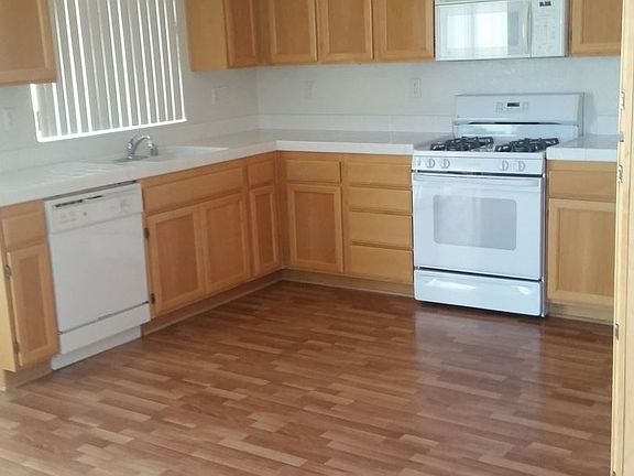 5th image of 28178 Harmony Ln