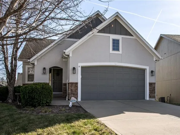 21723 Massa Cir, Peculiar, MO 64078