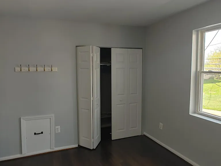1431 Morris Rd SE #A — Photo 6