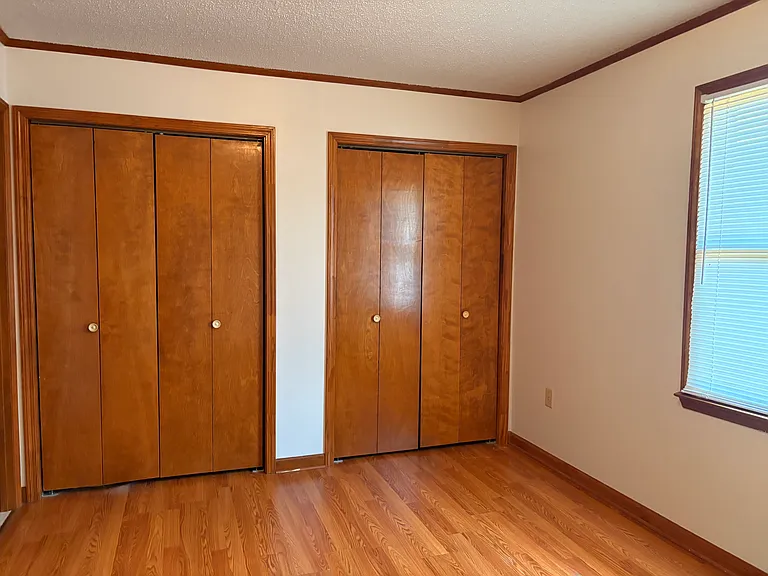 812 E Maple St #2 — Photo 9
