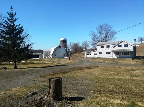 726 Bliven Coye Hill Rd, Smyrna, NY 13464