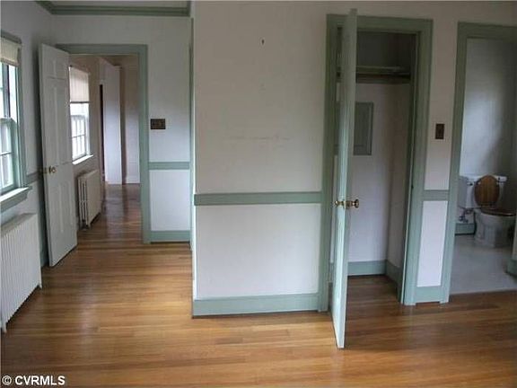 3rd image of 2701 1/2 Princess Anne St
