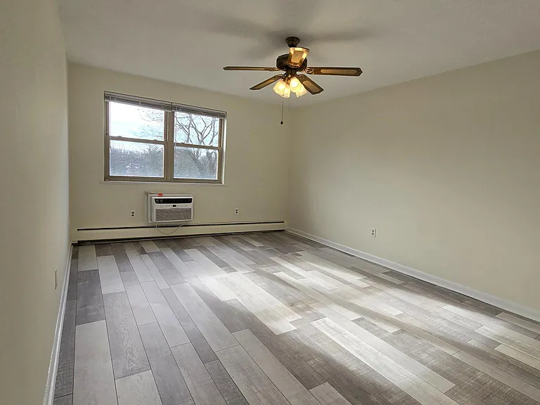 111 Chestnut St #609 — Photo 9