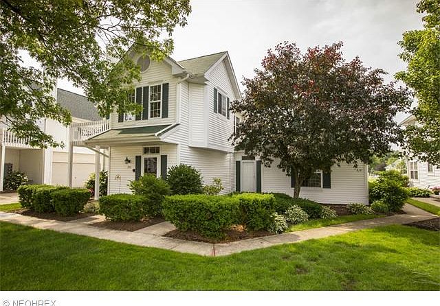 1st image of 313 Vista Cir #29B