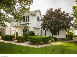 313 Vista Cir #29B, North Olmsted, OH 44070
