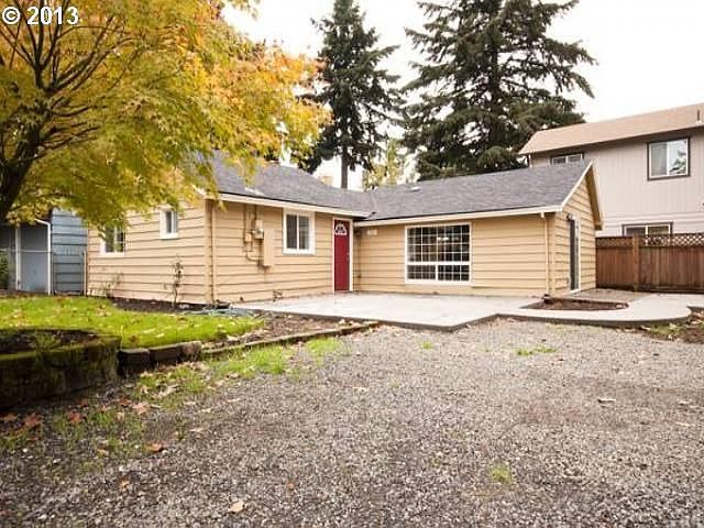 2nd image of 5581 SE 124th Ave