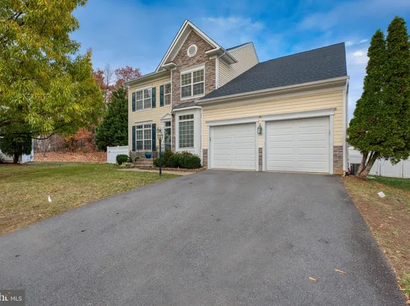 16504 Telescope Ln, Dumfries, VA 22026