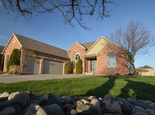 8476 Woodridge Dr, Davison, MI 48423