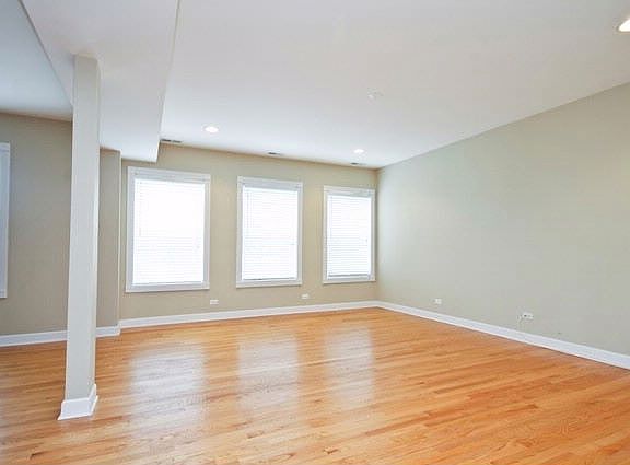 2nd image of 6101 N Washtenaw Ave #B3