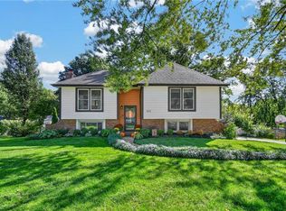 517 S Franklin St, Raymore, MO 64083
