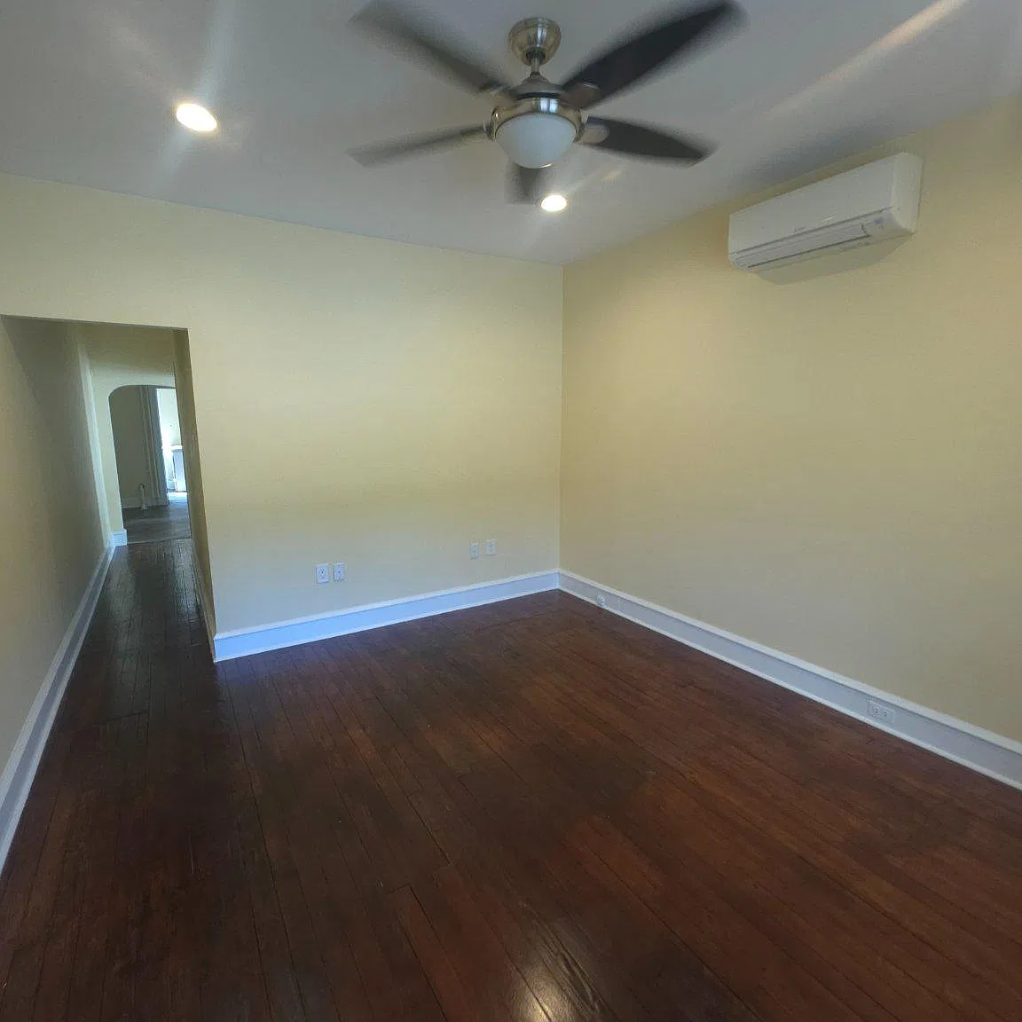 1 bed, 1.0 bath, 1264 sqft, $1,500 — Photo 2