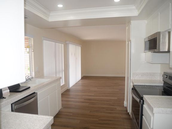 Patial view of family room and kitchen