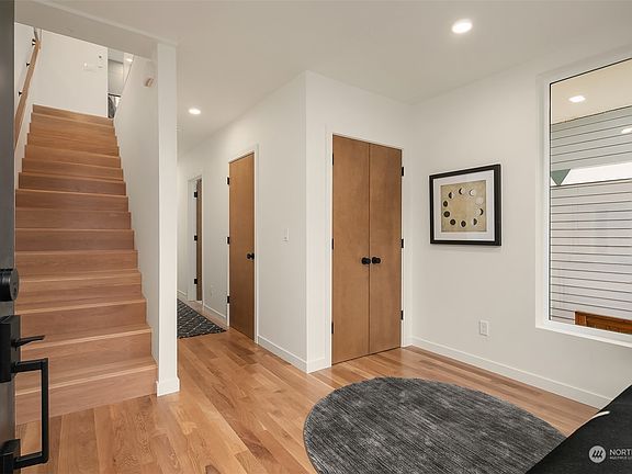 5th image of 3915 S Hudson Street #A