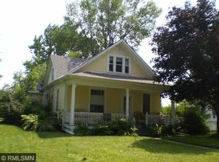 103 Schulze Ave, Center City, MN 55012