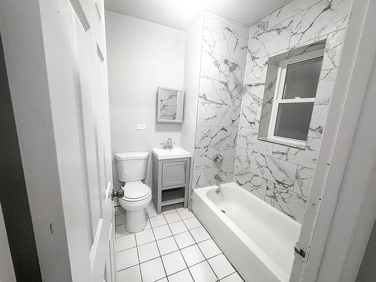 2046 W. Charleston St. — Photo 10