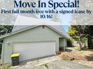 1702 34th St, Bellingham, WA 98229