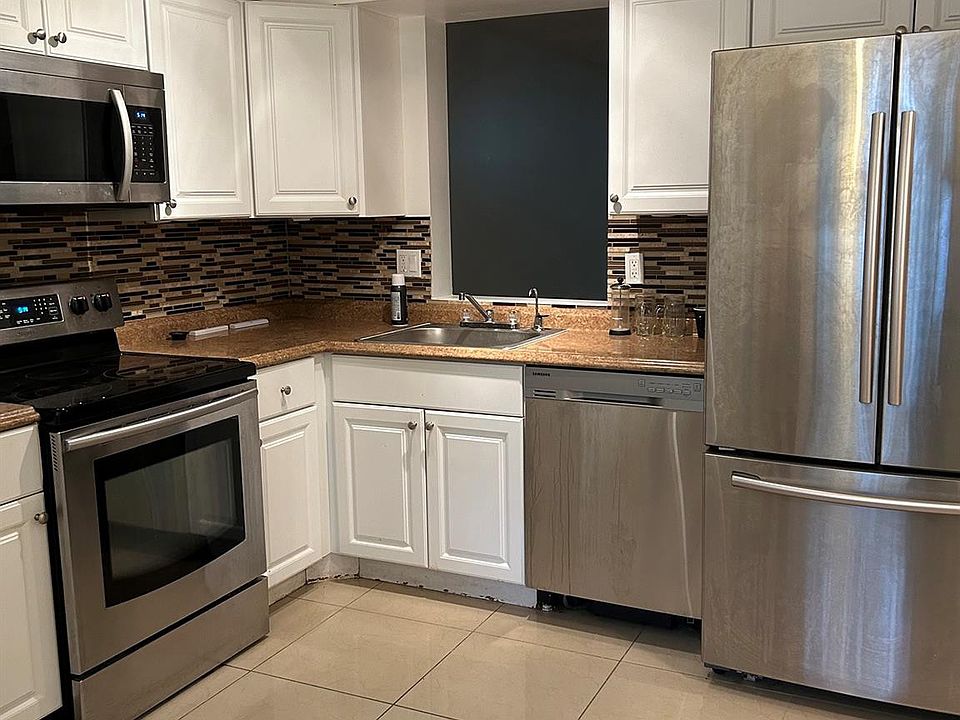 1st image of 260 NW 76th Avenue #106