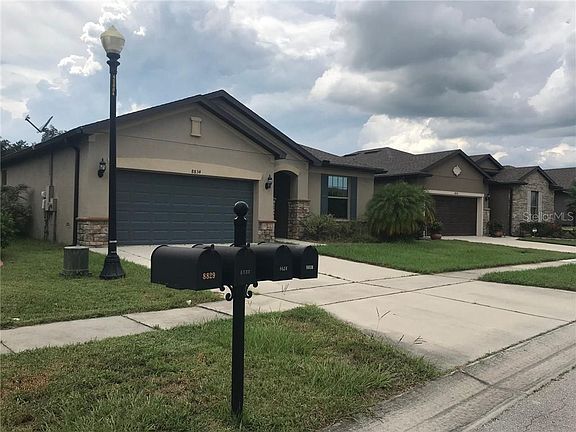 2nd image of 8834 Hinsdale Heights Dr