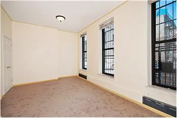 Rented by Level Group | media 2