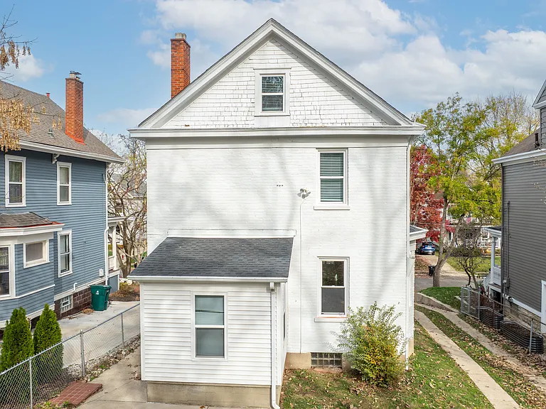 2737 Arbor Ave — Photo 5
