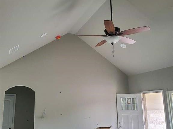 2nd image of 321 Canyon Springs Dr