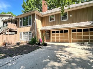 11209 E 74th St, Raytown, MO 64133