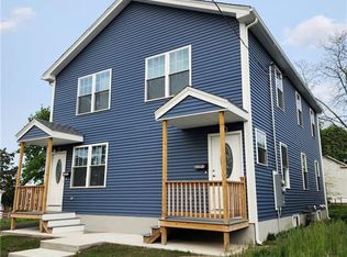 835 River Ave, Providence, RI 02908