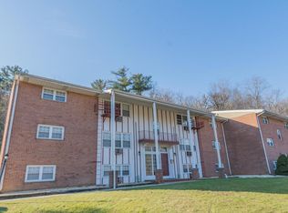 50 Bigelow Rd APT 7, Newfoundland, NJ 07435