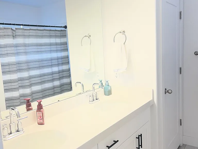 5156 E Lakefield Dr — Photo 9