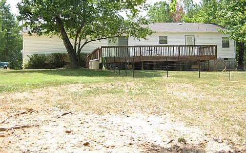 3rd image of 296 Lake Sinclair Dr