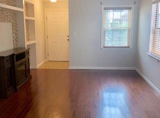 70-3 Prospect St #3E, Metuchen, NJ 08840