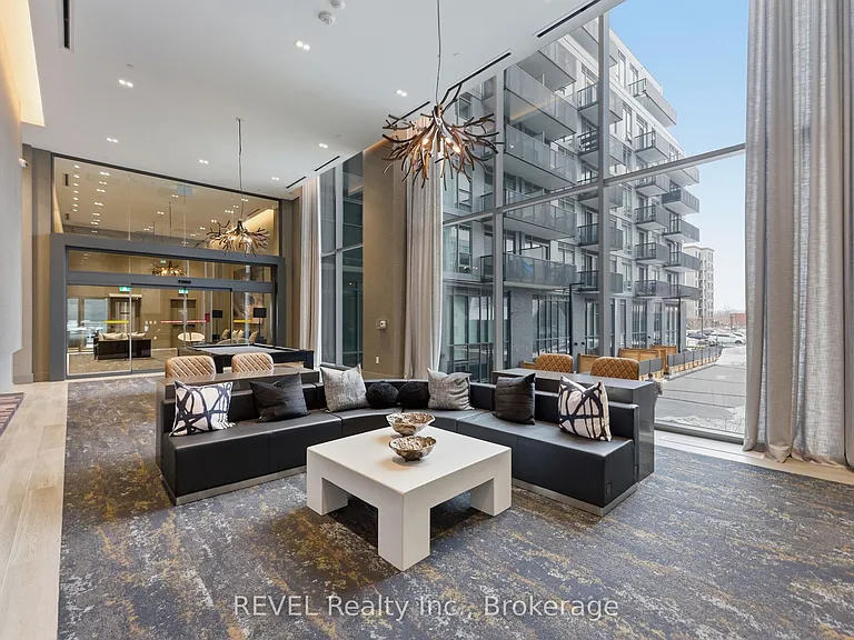 2450 Old Bronte Rd #405 — Photo 4