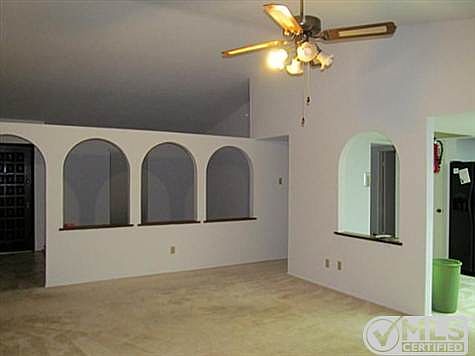 2nd image of 1516 Lorraine Dr