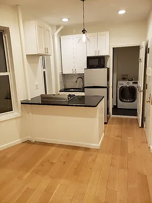 Rented by Skyline Realty LLC II | media 19