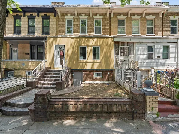 2029 Strauss St #1, Brooklyn, NY 11212