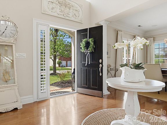 3rd image of 1026 Spanish Moss Rd