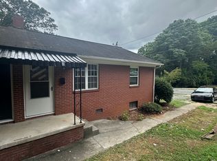1114 W Academy St #1114, Winston Salem, NC 27101