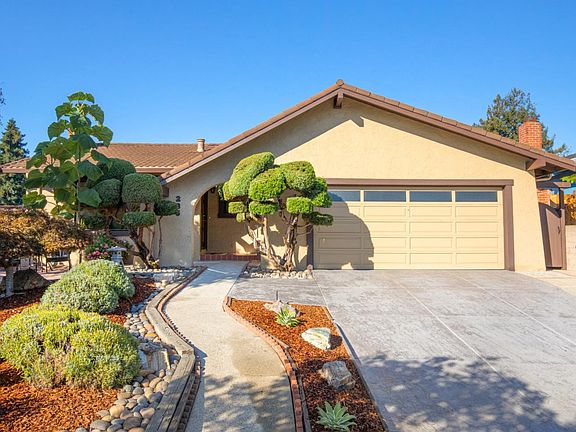 2nd image of 235 Suburbia Ave