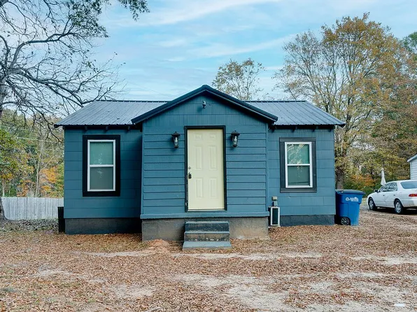 1327 11th St, Statesville, NC 28677