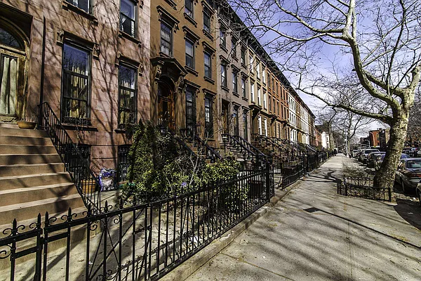 Rented by Nooklyn NYC LLC | media 51